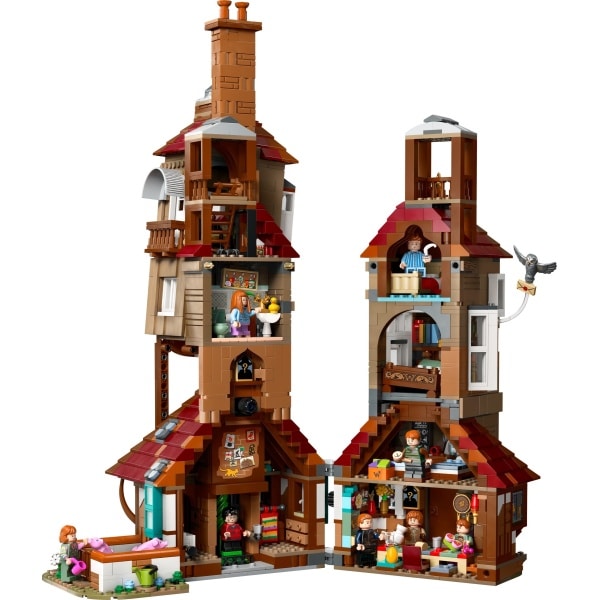 LEGO 76437 Harry Potter The Burrow - Collectors' Edition showing built set