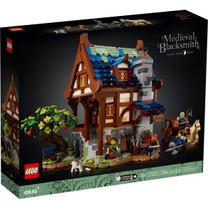 LEGO 21325 Ideas Medieval Blacksmith box