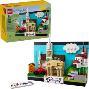LEGO 40954 Creator Germany Postcard box and built set